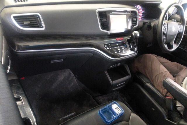 Honda Odyssey 2.4 Absolute MPV 5dr Petrol Auto 7 Seater