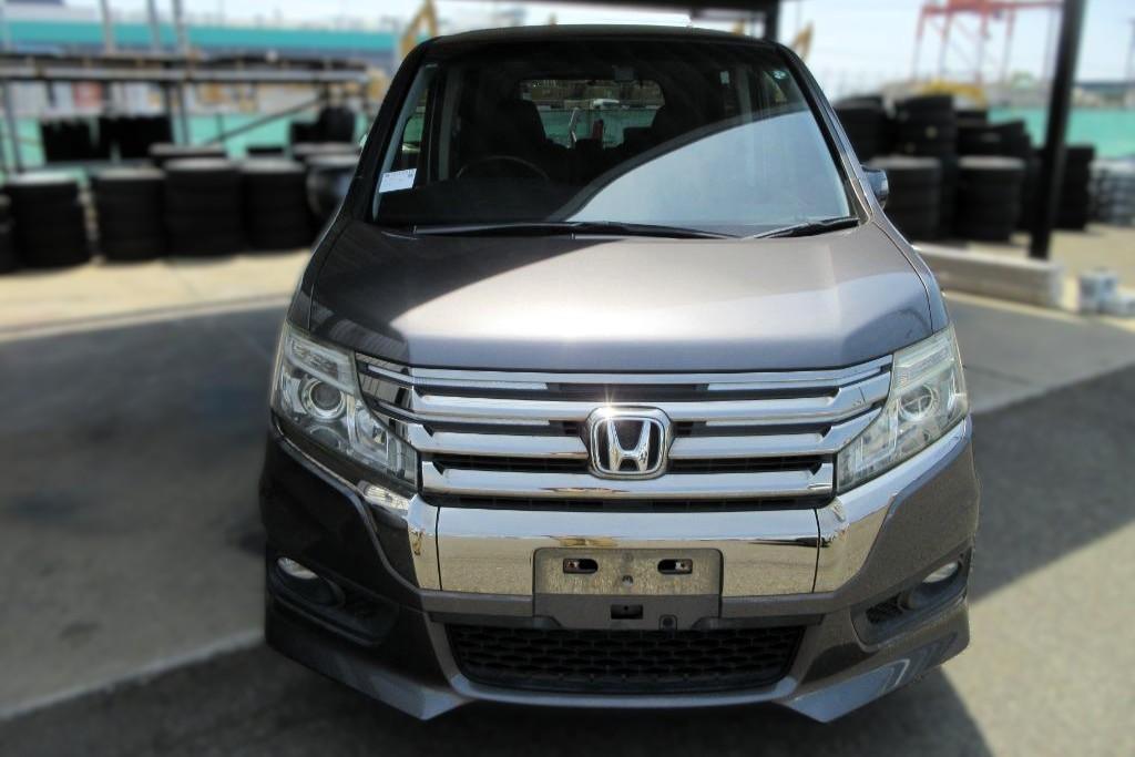Honda Stepwagon 2.0 Spada Z Cool Spirit MPV 5dr Petrol Auto 8 Seater