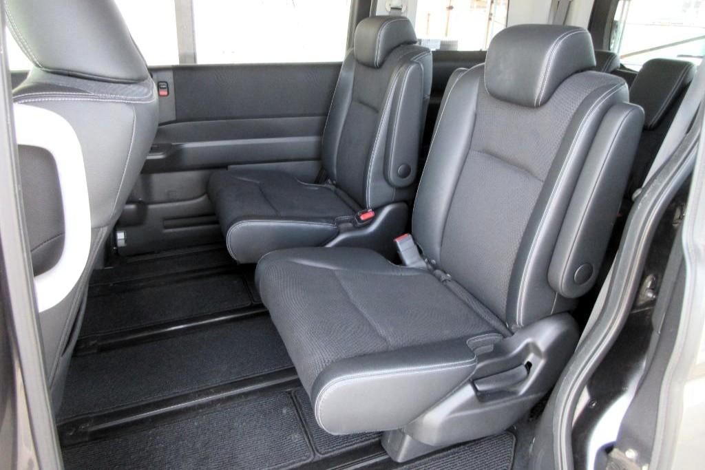 Honda Stepwagon 2.0 Spada Z Cool Spirit MPV 5dr Petrol Auto 8 Seater
